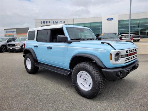 2025 Ford Bronco Heritage Edition