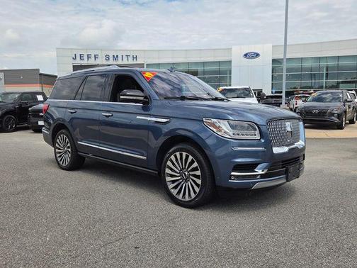 Blue 2019 Lincoln Navigator Reserve