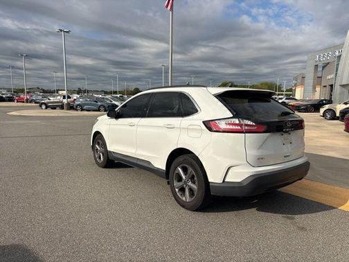 Oxford White 2022 Ford Edge SEL