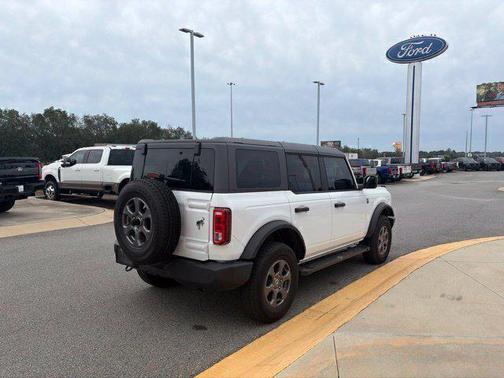 Oxford White 2024 Ford Bronco Big Bend