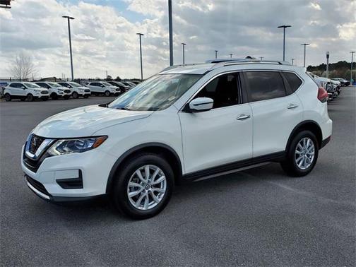 2020 Nissan Rogue SV