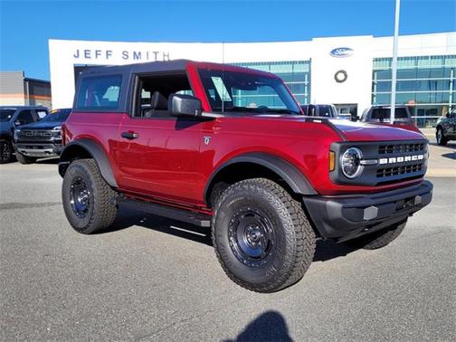 2025 Ford Bronco Base