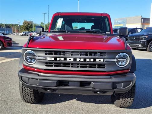 2025 Ford Bronco Base