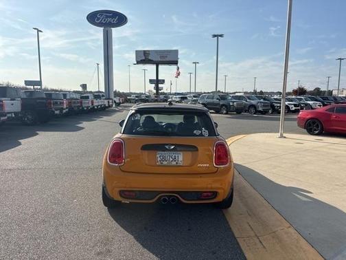 2018 MINI Hardtop Cooper S