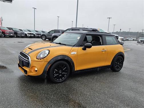 2018 MINI Hardtop Cooper S