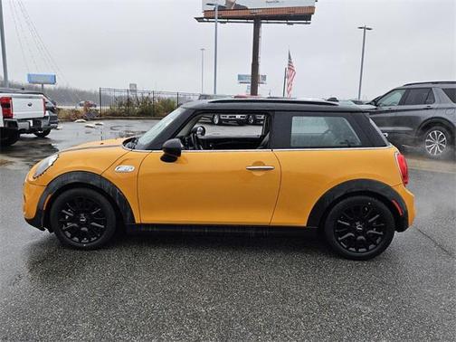 2018 MINI Hardtop Cooper S