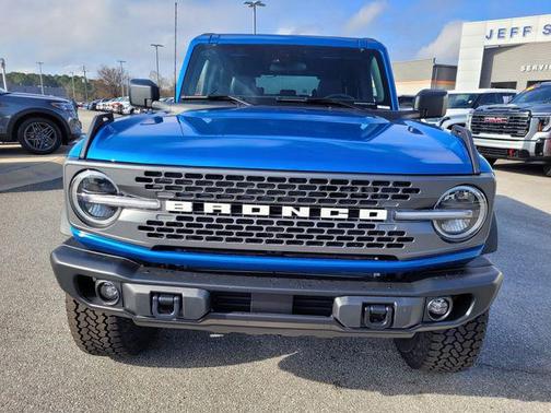 Velocity Blue Metallic 2025 Ford Bronco Badlands