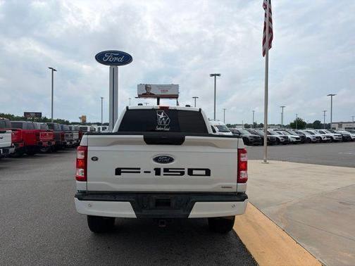 Oxford White 2022 Ford F-150 XL
