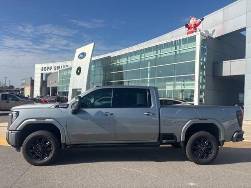 2025 GMC Sierra 2500 AT4