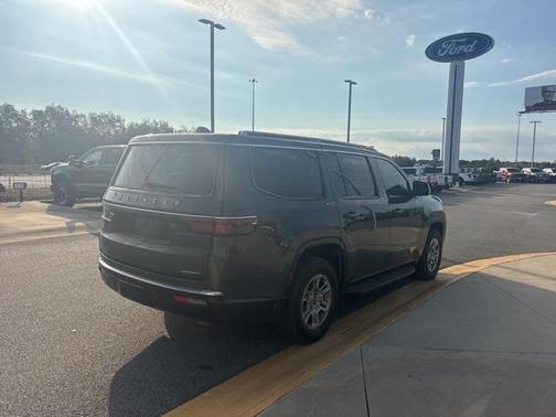 2022 Jeep Wagoneer Series I 4x2