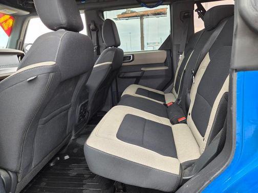 Velocity Blue Metallic 2021 Ford Bronco Big Bend