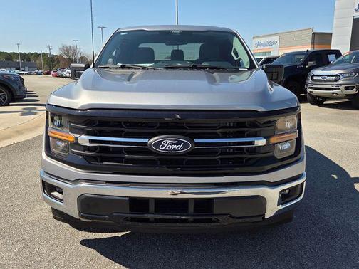 Iconic Silver Metallic 2025 Ford F-150 XLT