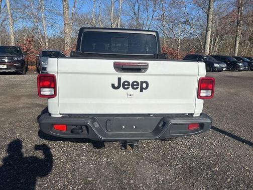 2023 Jeep Gladiator Sport