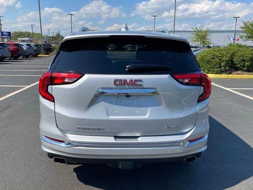 Quicksilver Metallic 2019 GMC Terrain Denali