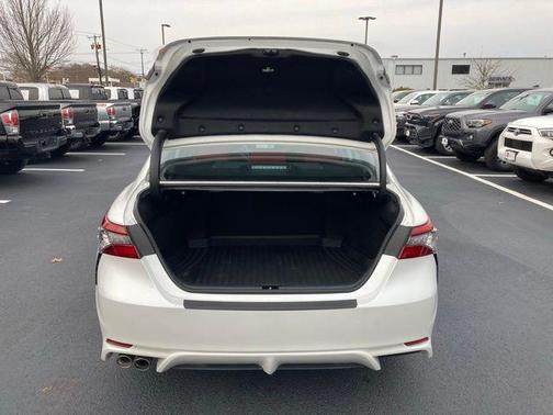 2024 Toyota Camry Hybrid XSE