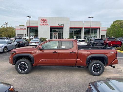 2025 Toyota Tacoma TRD Off-Road