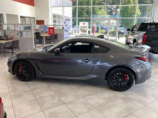 2025 Toyota GR86 Premium