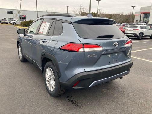 2022 Toyota Corolla Cross LE