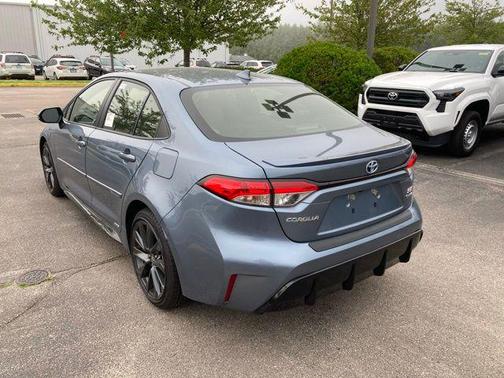 2025 Toyota Corolla Hybrid SE