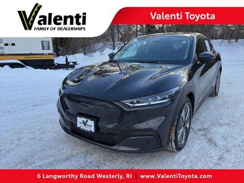 2022 Ford Mustang Mach-E Select