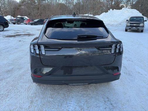 2022 Ford Mustang Mach-E Select