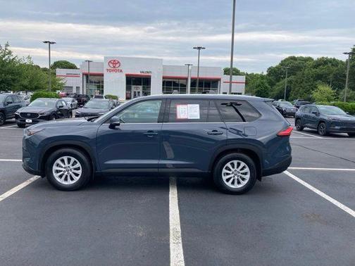 Storm 2024 Toyota Grand Highlander XLE