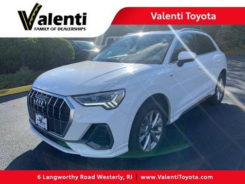2025 Audi Q3 45 S line Premium