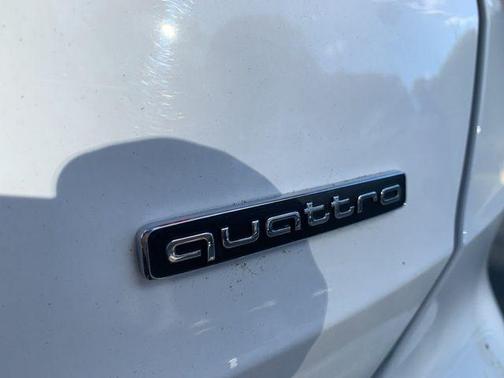 2025 Audi Q3 45 S line Premium