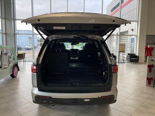 2025 Toyota Sequoia Platinum
