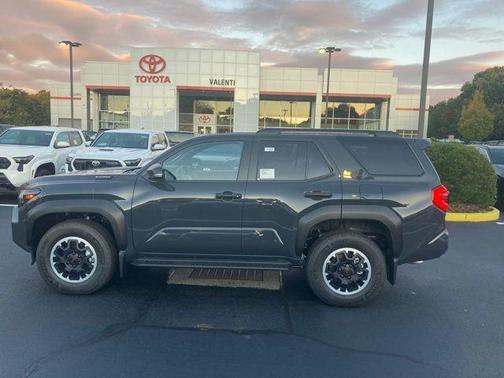 2025 Toyota 4Runner Hybrid TRD Off Road