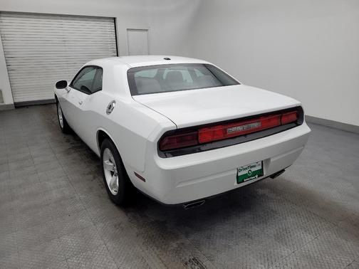 2013 Dodge Challenger SXT