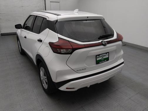 Fresh Powder 2022 Nissan Kicks S