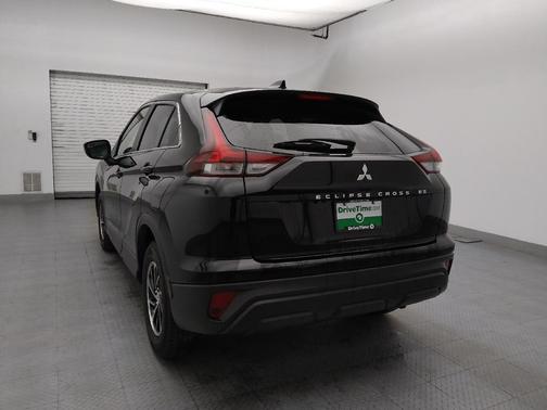 Labrador Black Pearl 2024 Mitsubishi Eclipse Cross ES