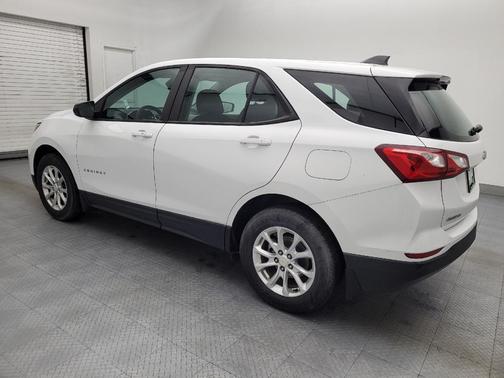 Summit White 2021 Chevrolet Equinox LS