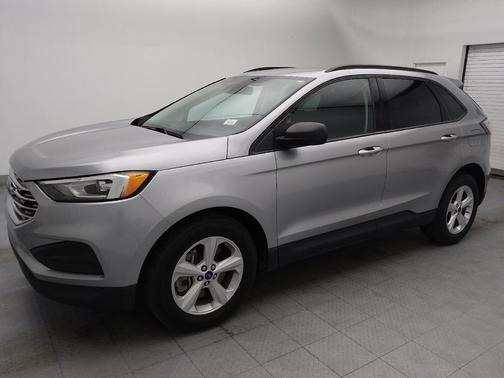 2021 Ford Edge SE