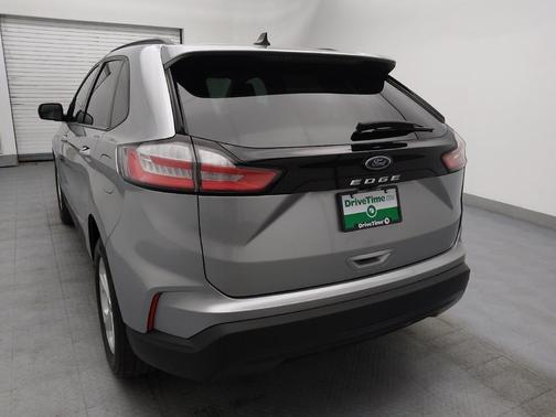 2021 Ford Edge SE