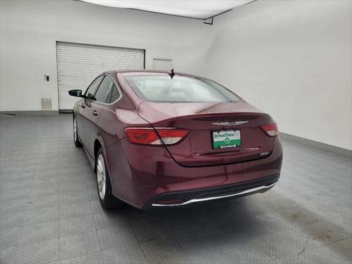 2017 Chrysler 200 Limited