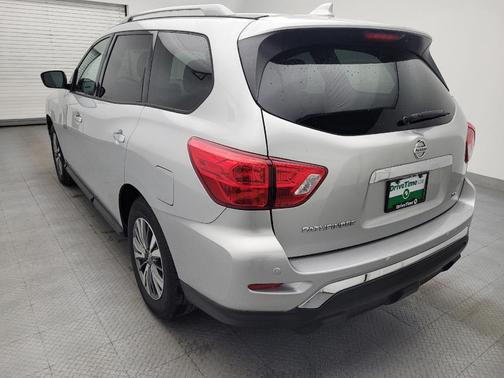 Brilliant Silver Metallic 2019 Nissan Pathfinder SV