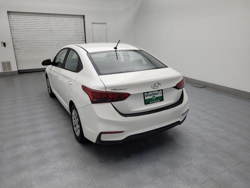 2019 Hyundai Accent SE