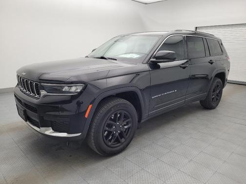 2022 Jeep Grand Cherokee L Laredo