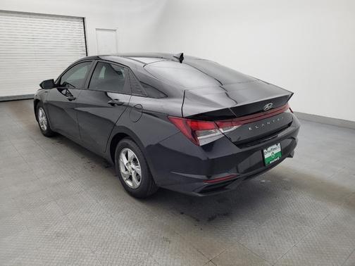 2021 Hyundai ELANTRA SE