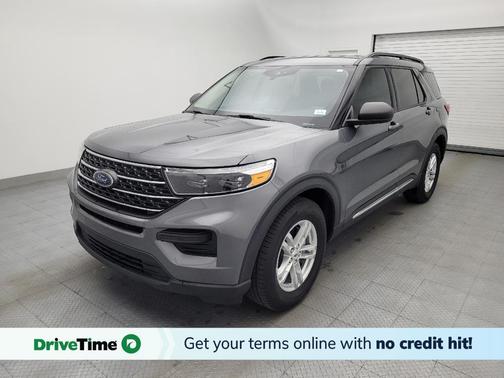 Carbonized Gray Metallic 2022 Ford Explorer XLT
