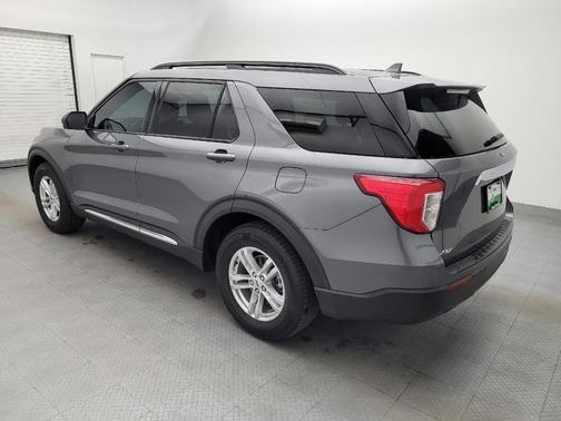 Carbonized Gray Metallic 2022 Ford Explorer XLT
