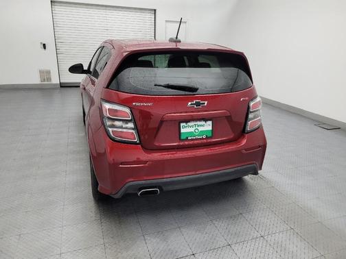 Cajun Red Tintcoat 2020 Chevrolet Sonic FWD Hatchback LT 5-Door