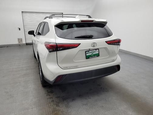 2020 Toyota Highlander L