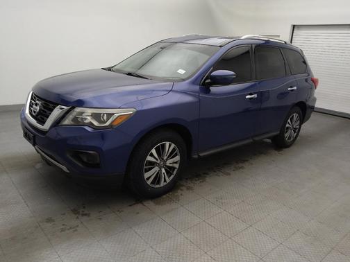 2019 Nissan Pathfinder S