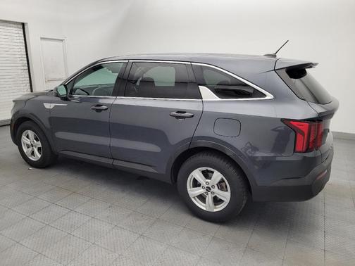 Gravity Grey 2022 Kia Sorento LX