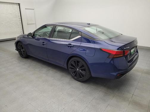 Deep Blue Pearl 2019 Nissan Altima 2.5 SR