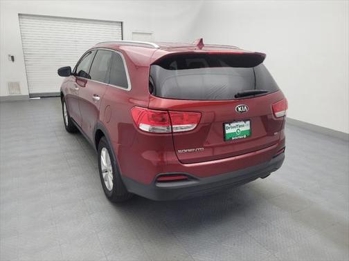 2017 Kia Sorento LX