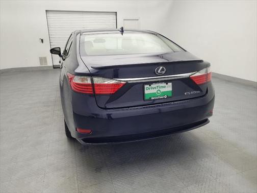 2015 Lexus ES 300h Base
